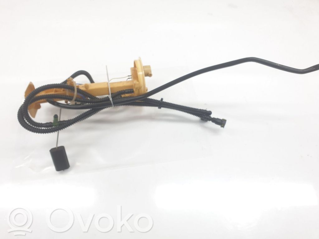 BMW X5 E70 Bomba interna de combustible 