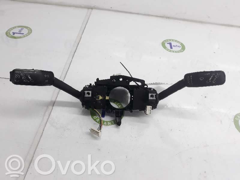 Seat Leon (5F) Butoane/comutatoare pe volan 