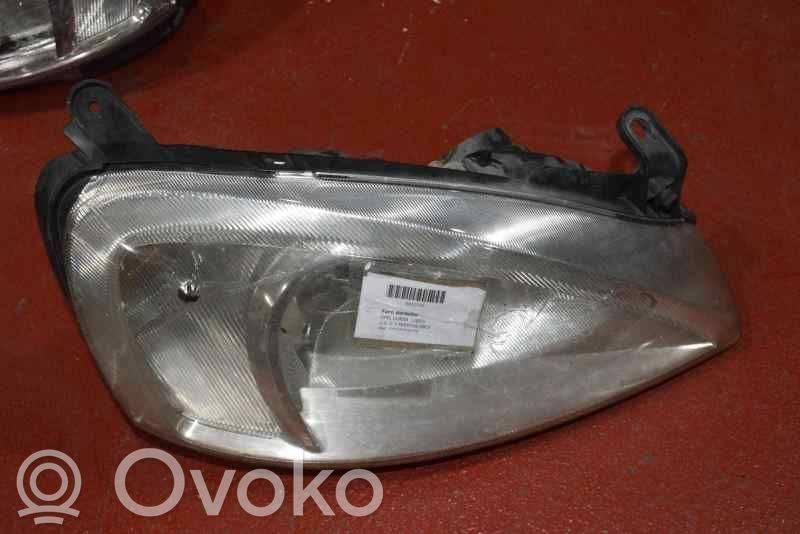 Opel Corsa C Scheinwerfer 