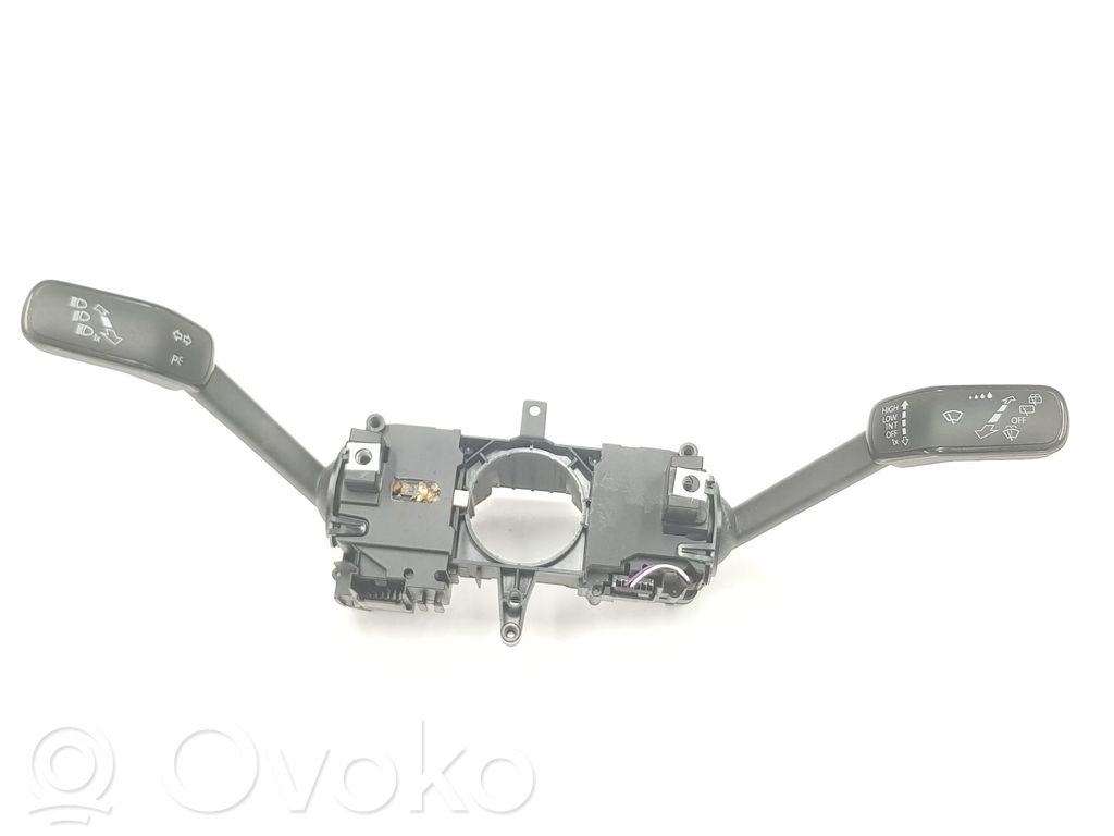 Seat Ibiza V (KJ) Pulsanti/interruttori sul volante