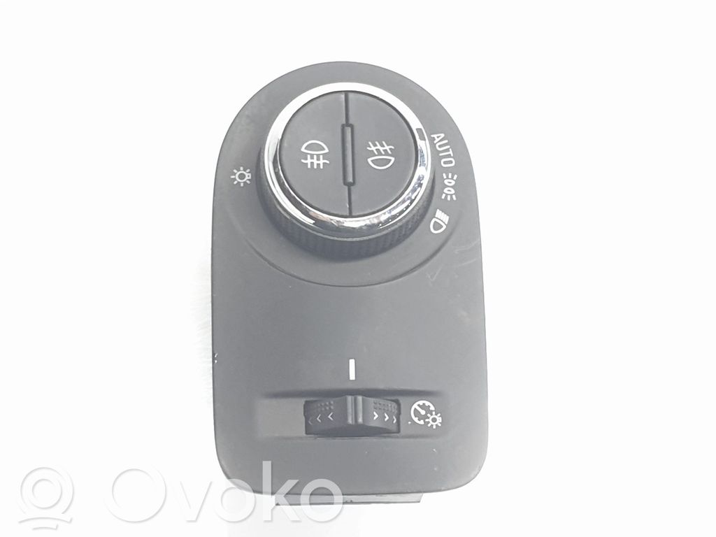 Interruptor de luz   39050760,39050760