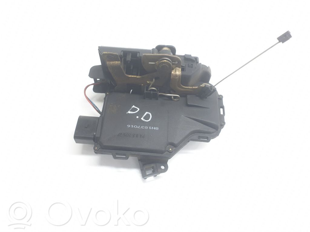 Audi TT Mk1 Etuoven lukko 
