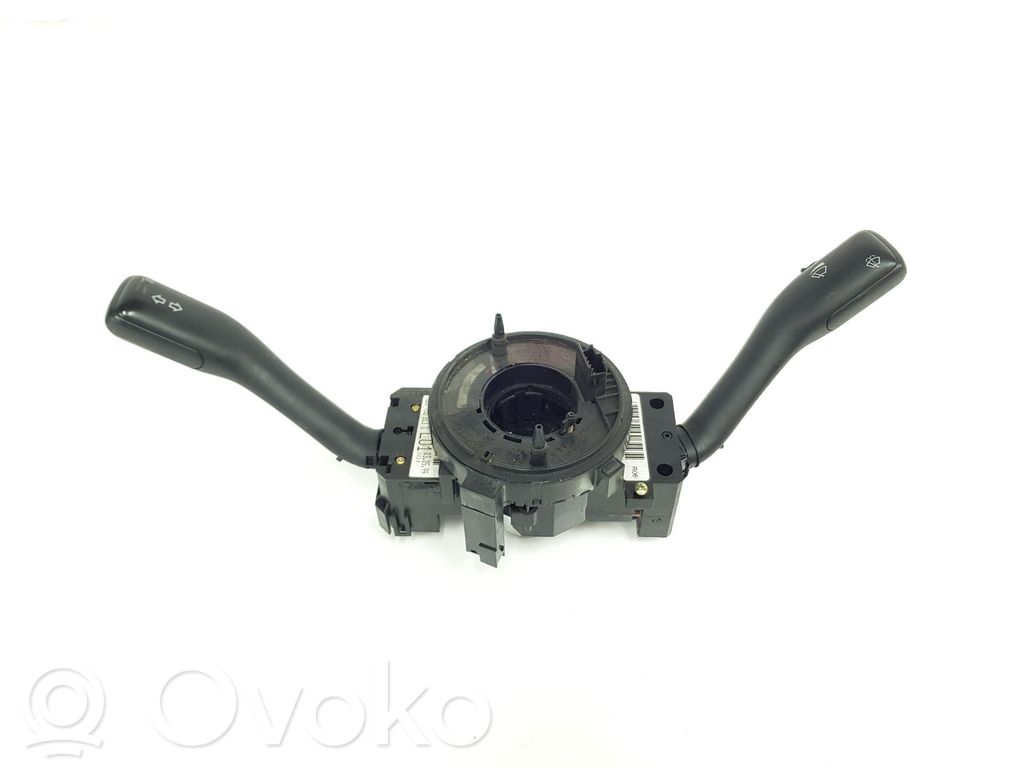 Boutons / interrupteurs volant   8L0953513G,4B0953503E