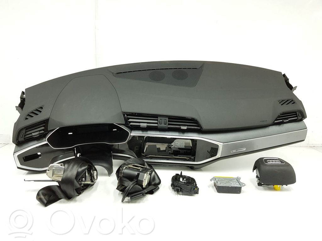 Audi Q3 F3 Set planșă bord cu airbag 