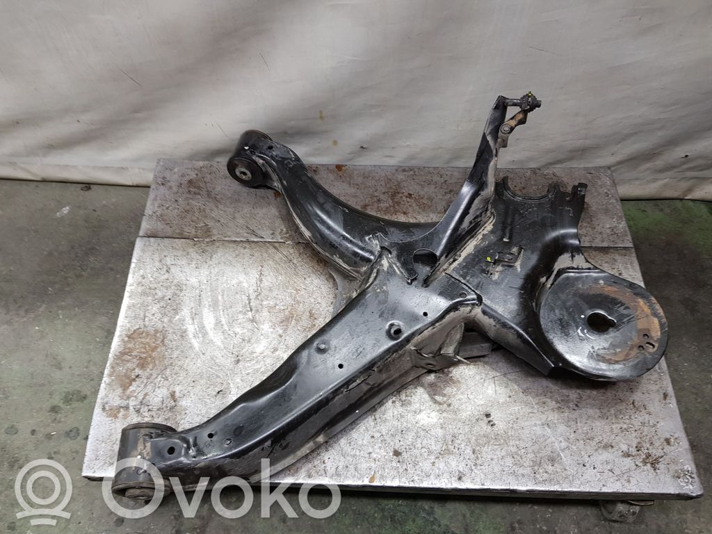 Mercedes-Benz Vito Viano W447 Wahacz tylny