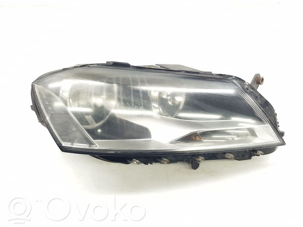 Volkswagen PASSAT B7 Phare frontale
