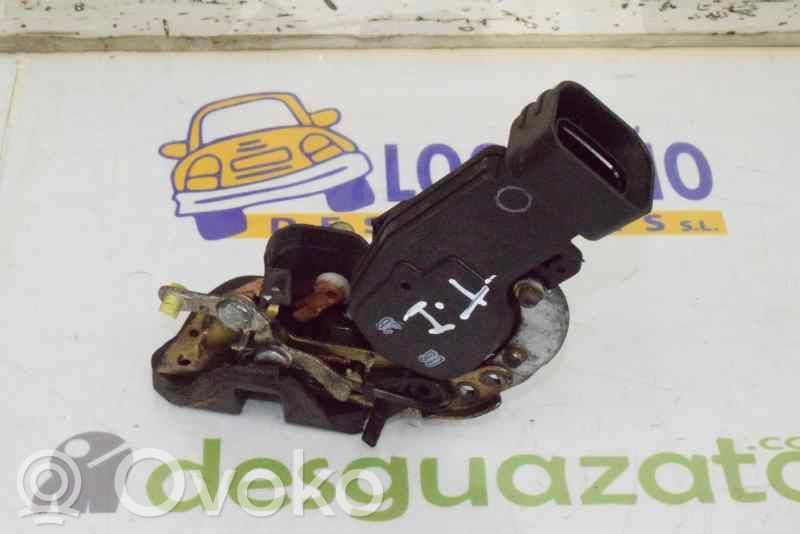 Toyota Land Cruiser (HDJ90) Cerradura de puerta trasera 
