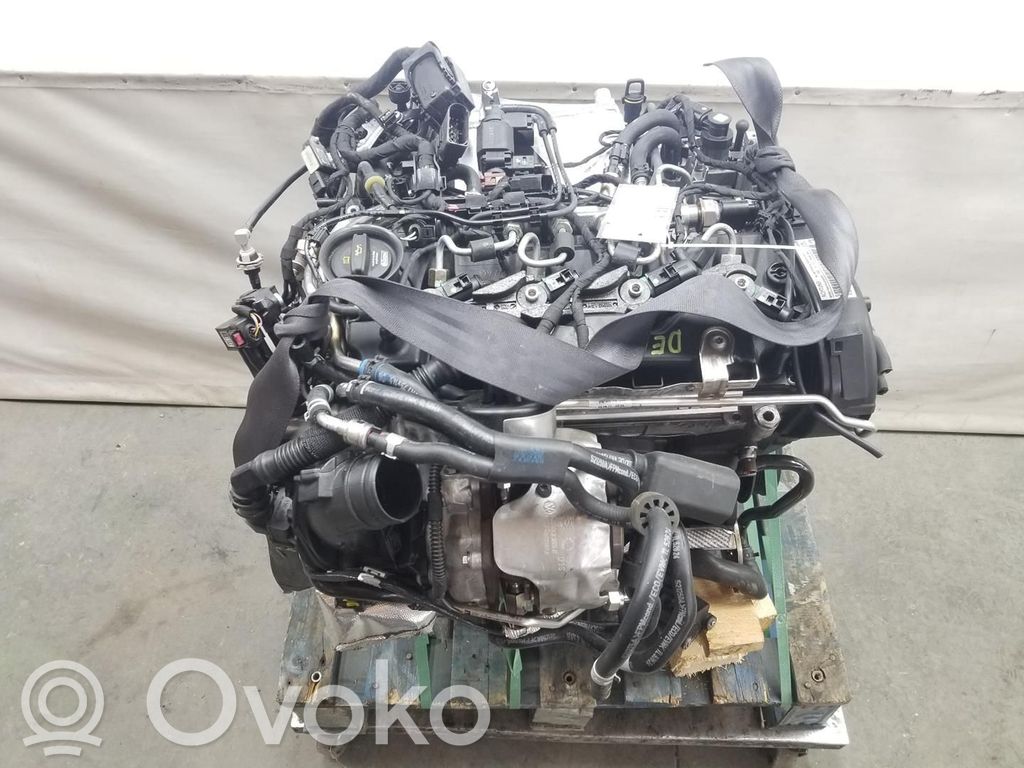 Motor   04L100031Q,2222DL