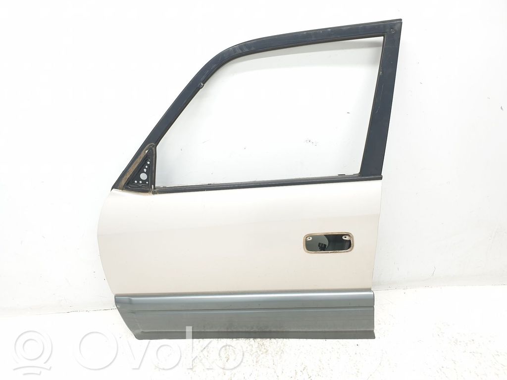 Toyota Land Cruiser (HDJ90) Drzwi przednie 