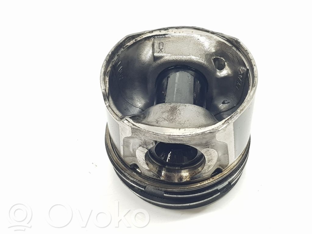 Ford Transit Courier Piston 