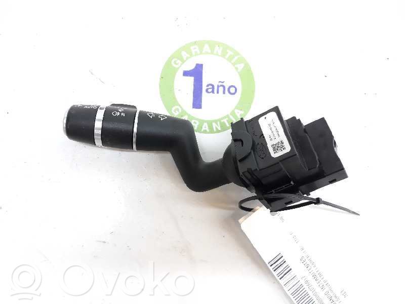 Manetka / Przełącznik kierunkowskazów   FJ323F972DB,LR003588