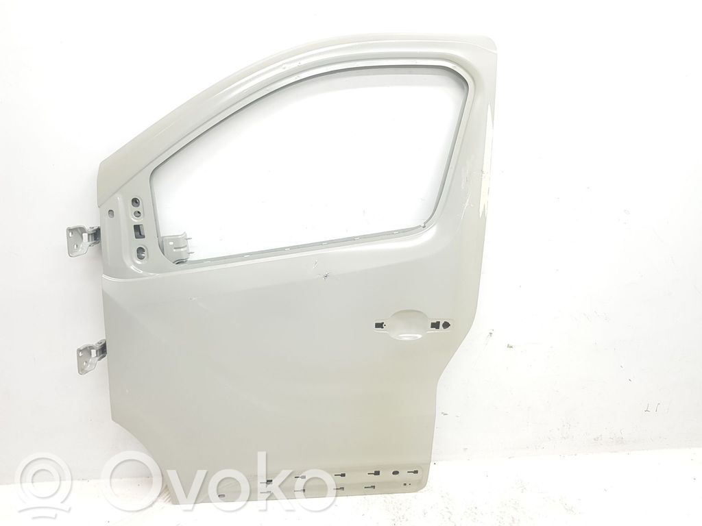 Puerta delantera   801010179R,801010179R