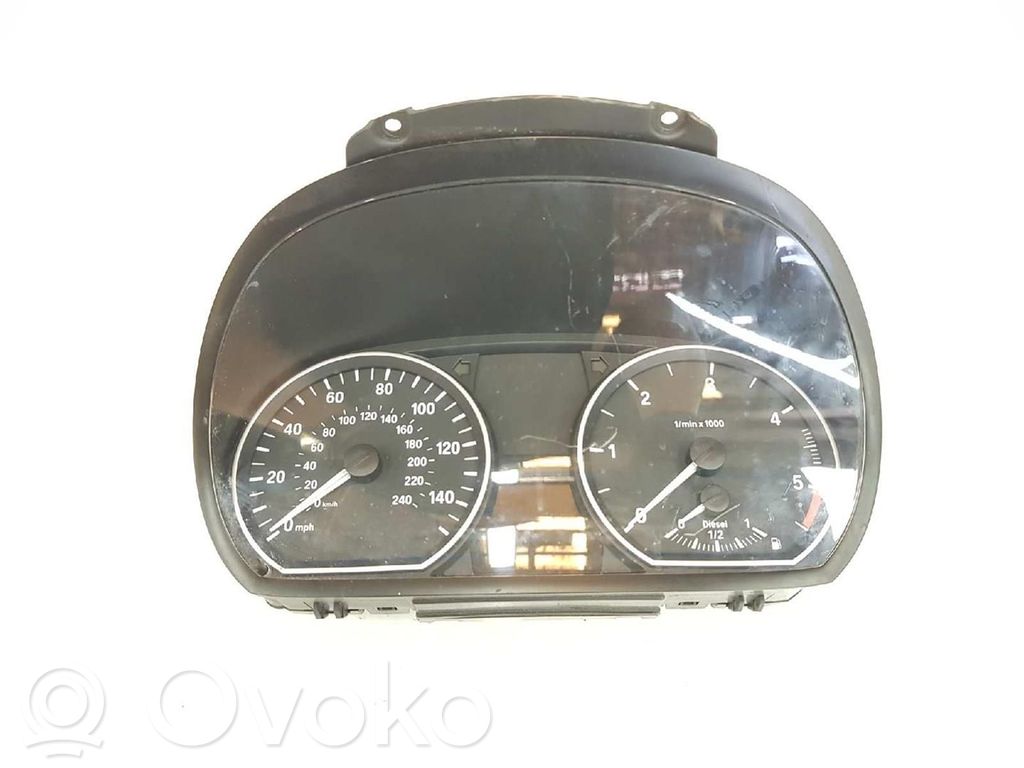 BMW 1 E81 E87 Nopeusmittari (mittaristo) 
