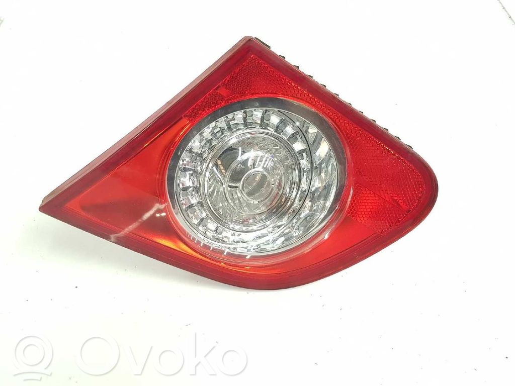 Volkswagen PASSAT B6 Luci posteriori del portellone del bagagliaio 