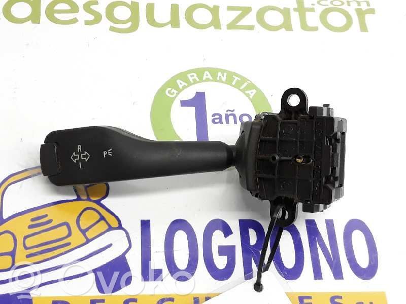 BMW X3 E83 Palanca de intermitentes 