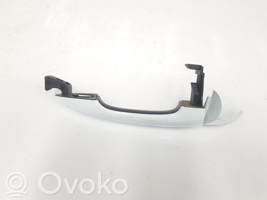 KIA Ceed Takaoven ulkokahva 