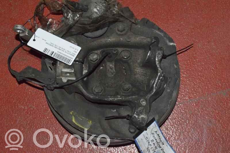 Achsschenkel vorne   31211092854,31211092854