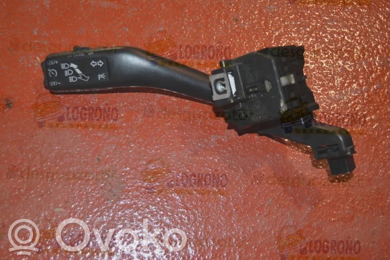 Seat Altea XL Manetă semnalizator 