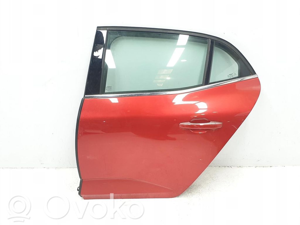 Renault Megane IV Puerta trasera 