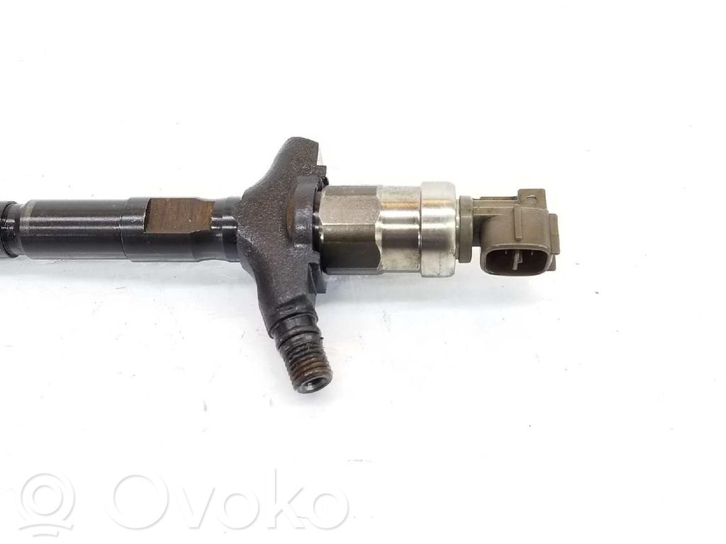 Opel Vectra C Inyector de combustible 