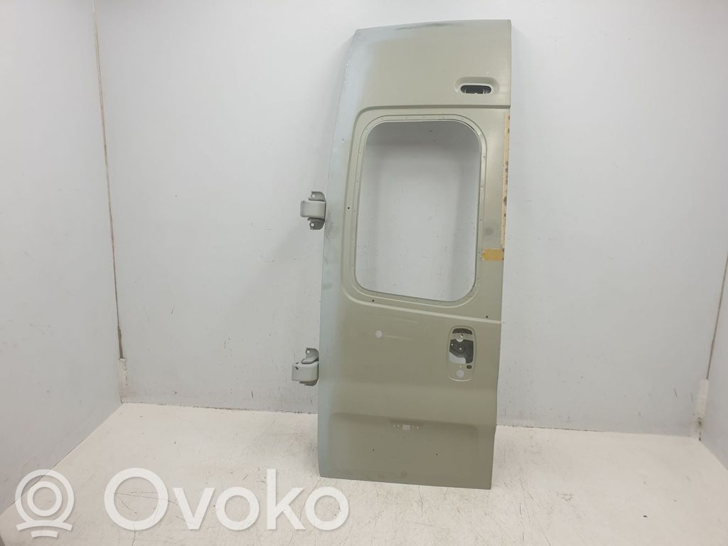 Renault Trafic III (X82) Puerta trasera 