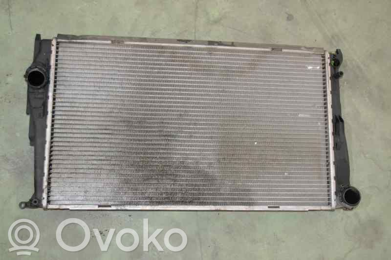 BMW 3 E90 E91 Jäähdyttimen lauhdutin 