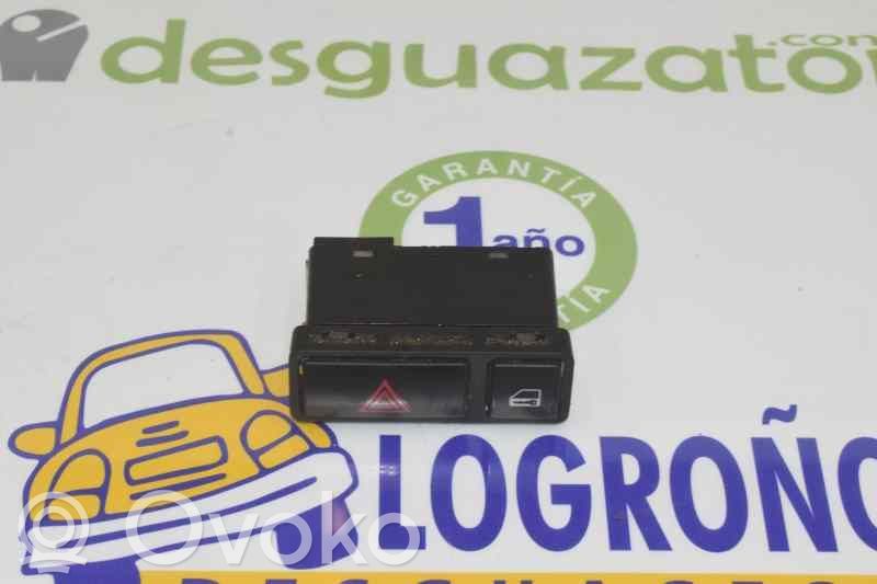BMW 3 E46 Interruttore luci di emergenza