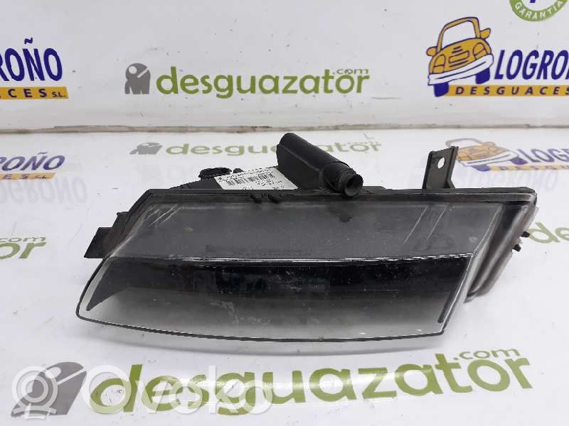 Luz de niebla delantera   63177181287,7181287