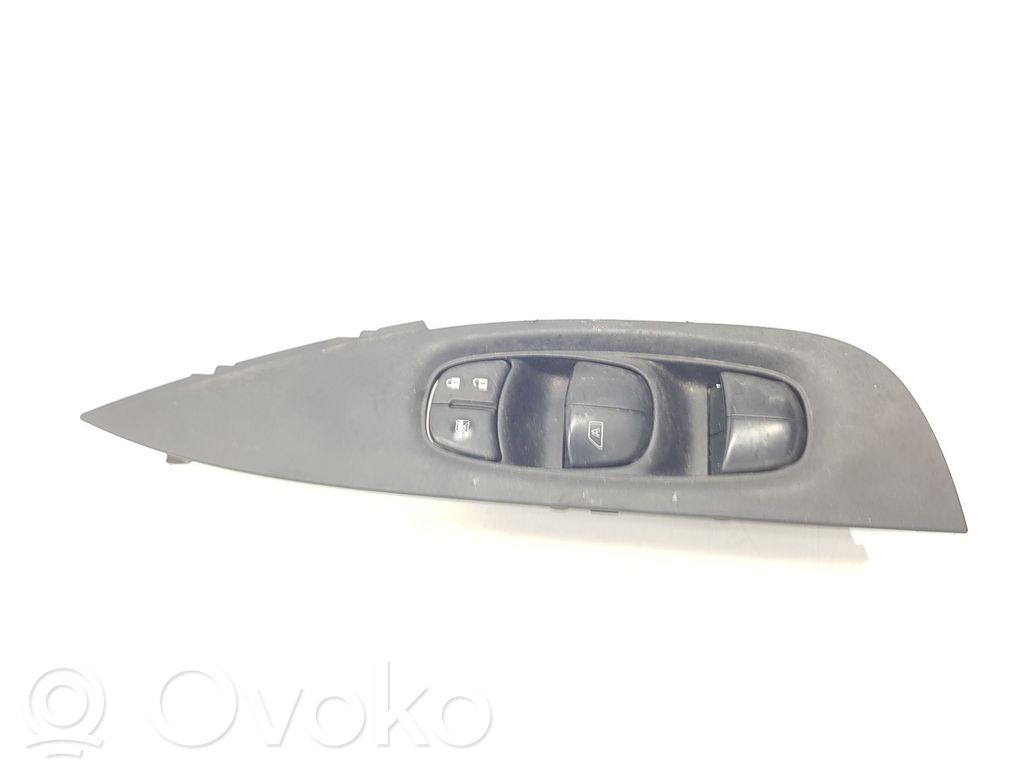 Nissan Qashqai Comutator comandă geamuri electrice