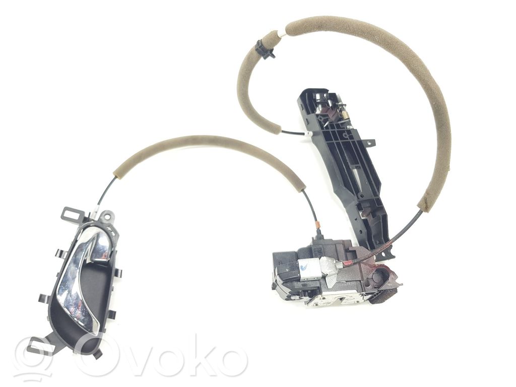 Nissan Qashqai Zamek drzwi tylnych 