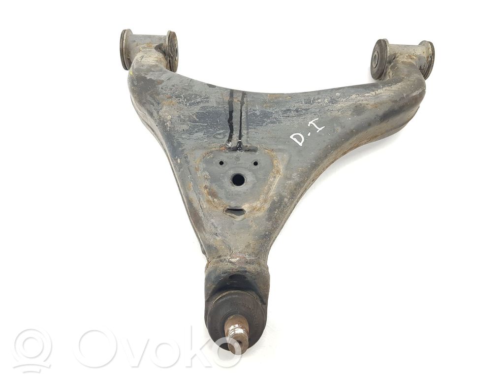 Mercedes-Benz Sprinter W901 W902 W903 W904 Fourchette, bras de suspension inférieur avant