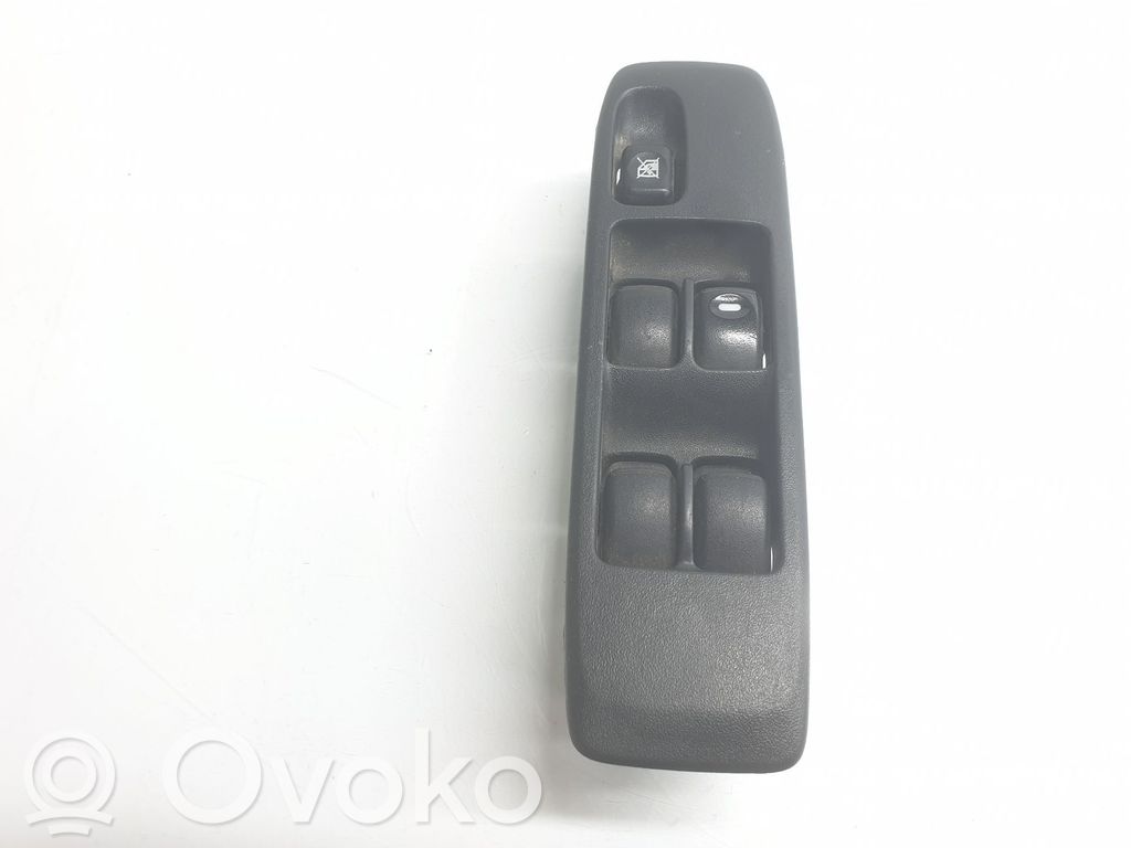 Mitsubishi Montero Przyciski szyb 