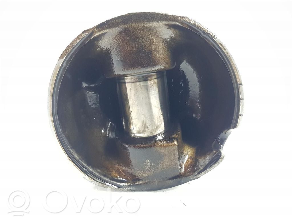Nissan Cab Star Piston 
