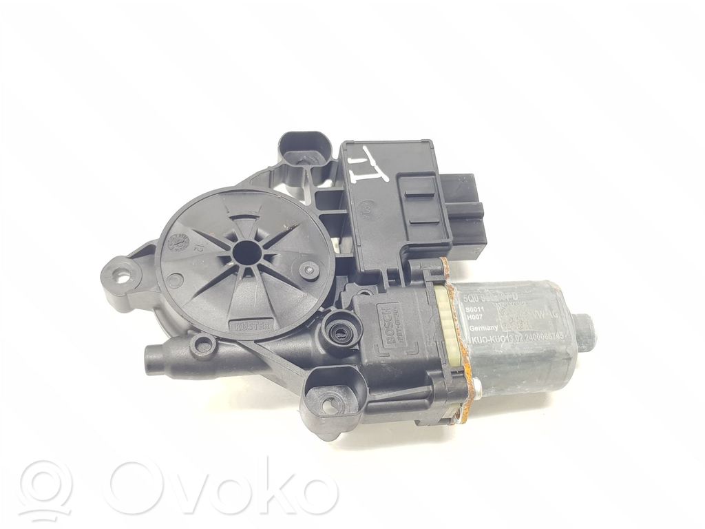 Skoda Kamiq Moteur de lève-vitre de porte arrière