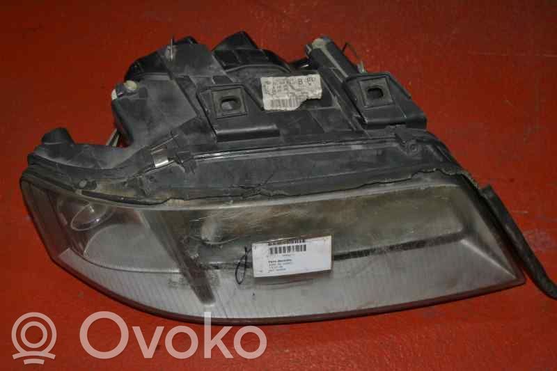Audi A6 S6 C5 4B Scheinwerfer 