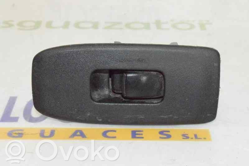 Interruptor del elevalunas eléctrico   MR445659