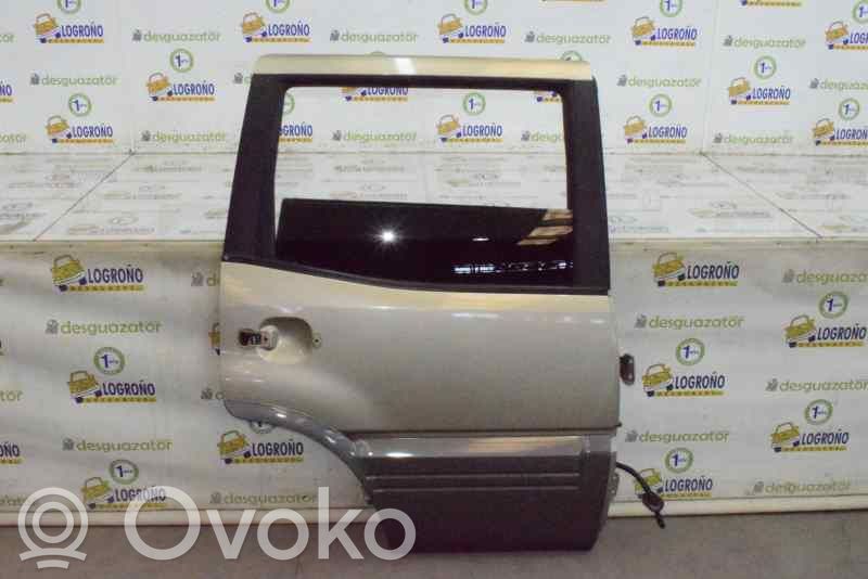 Nissan Terrano Puerta trasera 