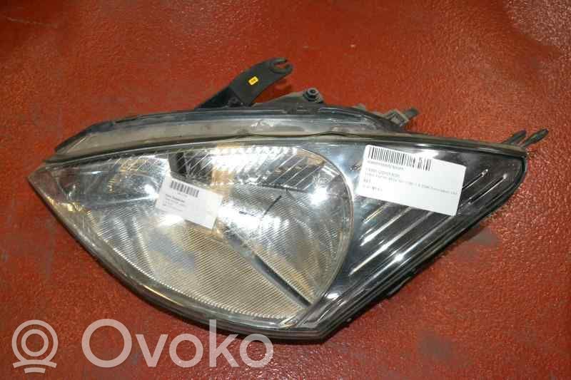 Ford Focus Headlight/headlamp 