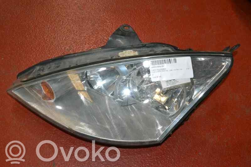 Ford Focus Headlight/headlamp 