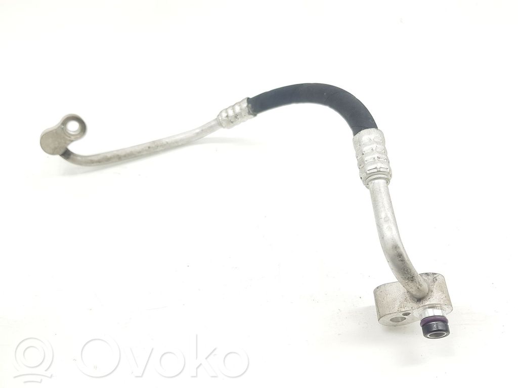 Ilmastointilaitteen putki (A/C)   64536904013,6904013