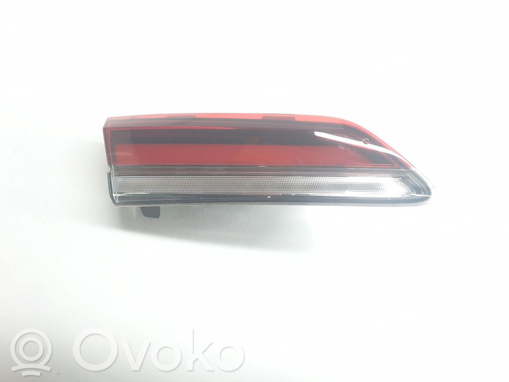 Skoda Karoq Takaluukun takavalot 
