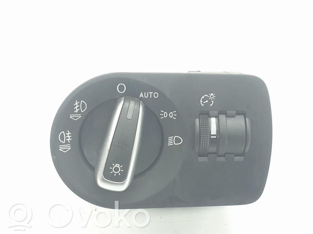 Audi A1 Lichtschalter 