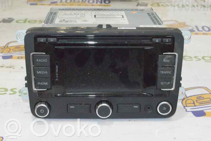 Volkswagen PASSAT B7 Panel / Radioodtwarzacz CD/DVD/GPS 