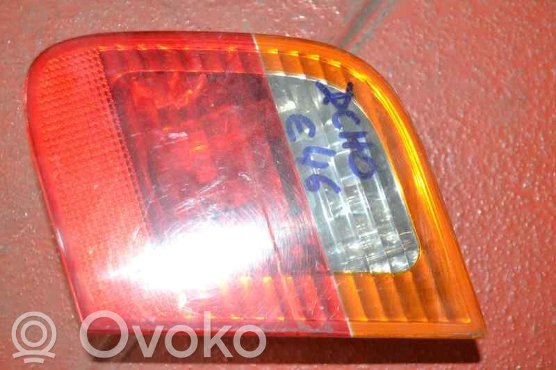 Tailgate rear/tail lights   6907938,RESTYLING,4PUERTAS
