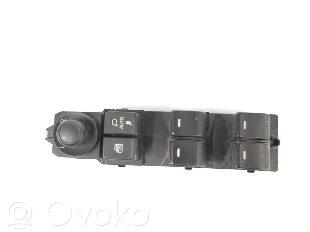 Mazda 3 II Electric window control switch 