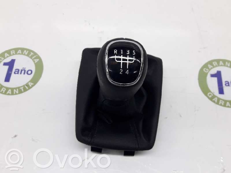 Skoda Fabia Mk2 (5J) Pavarų perjungimo svirties apdaila (oda, bumbulas) 