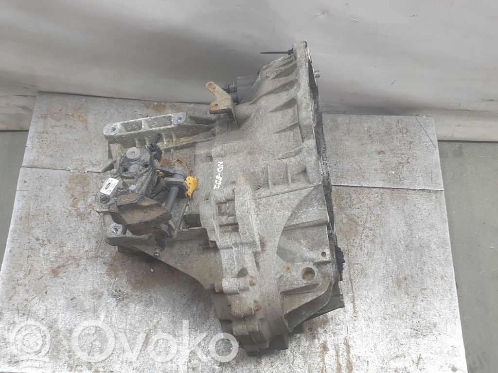 Ford Tourneo Scatola del cambio manuale a 5 velocità 