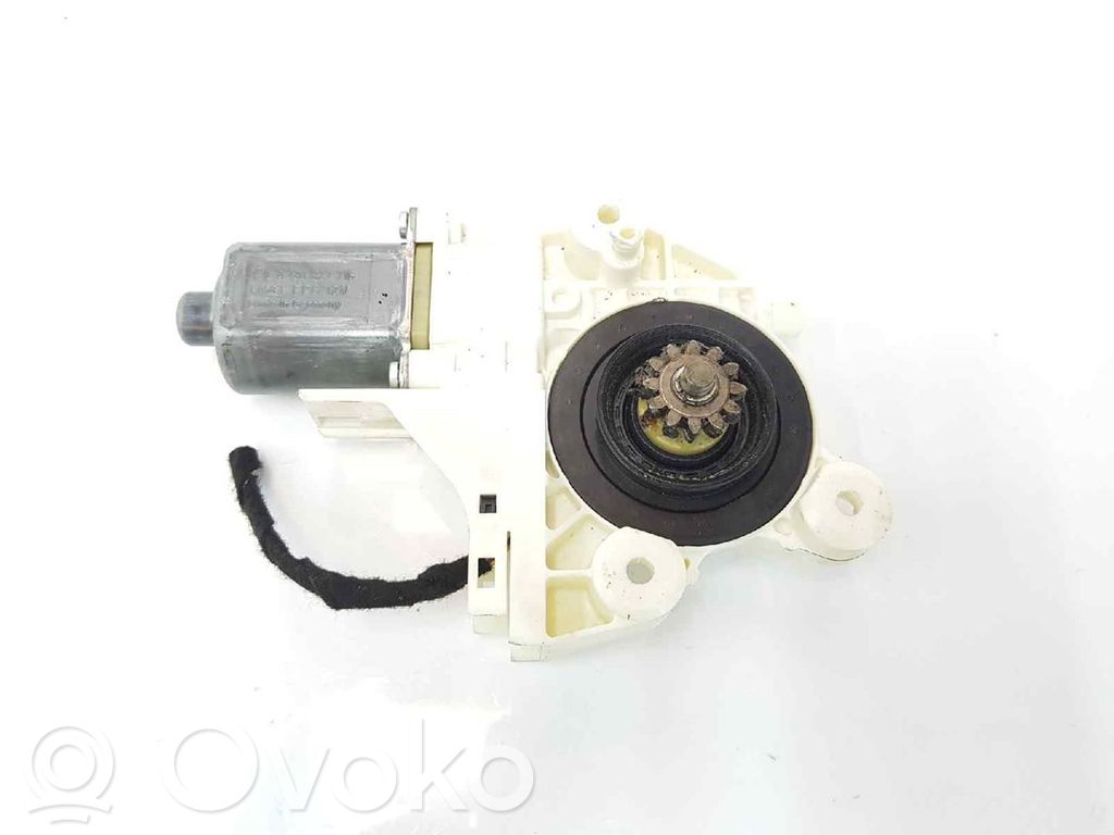 Ford Focus Front door window regulator motor 