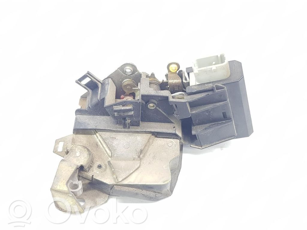 BMW 5 E39 Serratura portiera posteriore