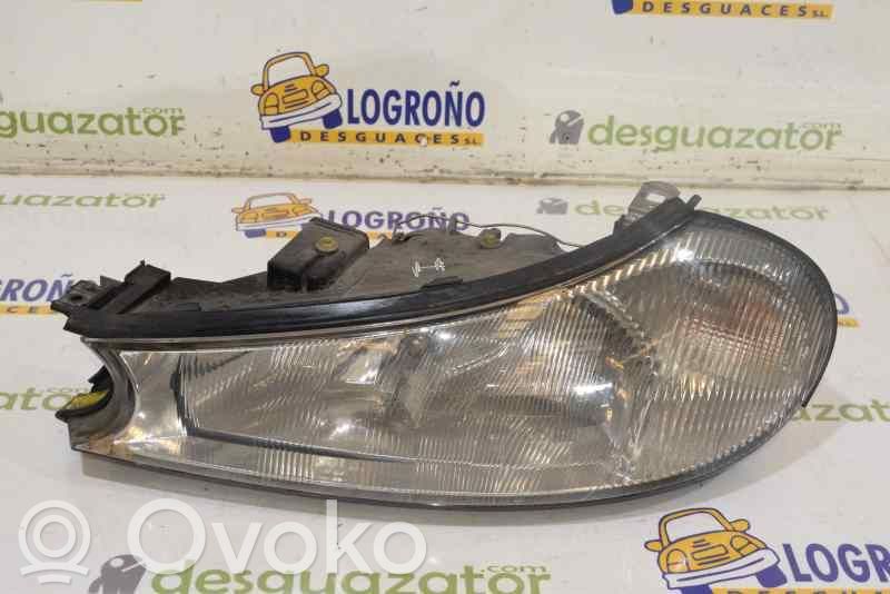 Ford Mondeo MK II Phare frontale 